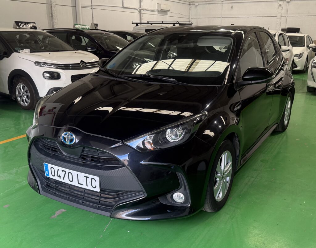 TOYOTA Yaris 1.5 120H Style
